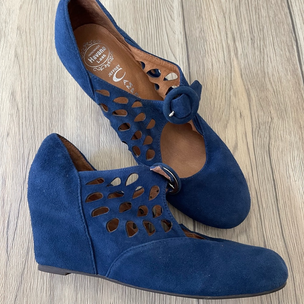 Jeffrey Campbell Size 7 Blue Suede Cut Out Wedges